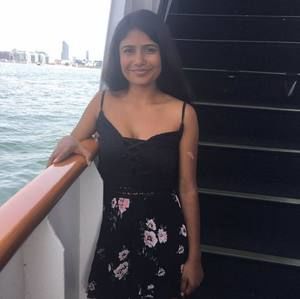 Meet your Posher, Reyana